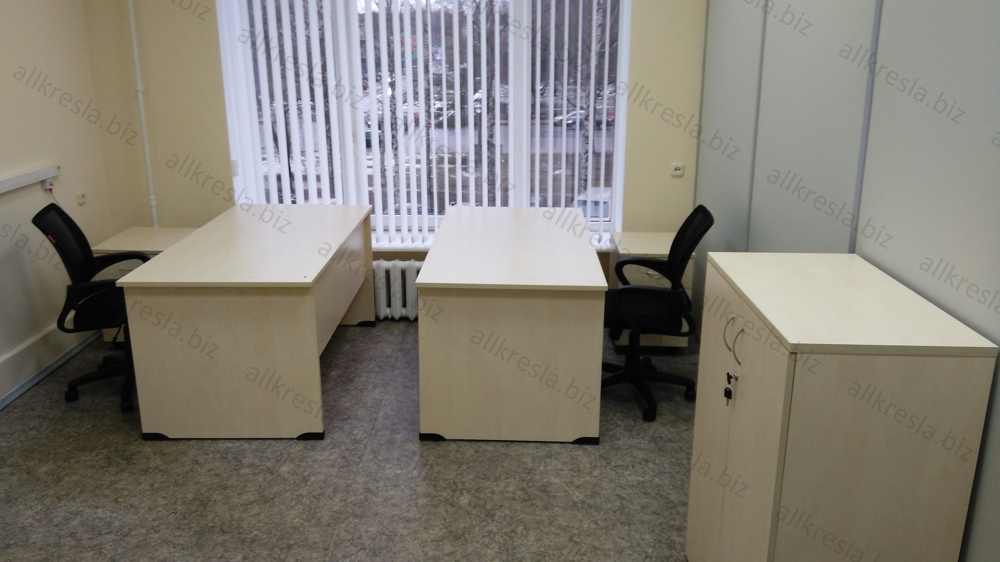 Проект офиса - мебель ERGO прямые столы