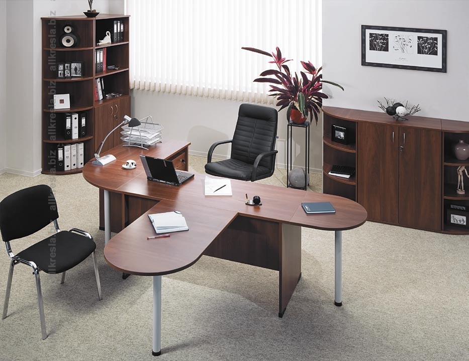 Как выбрать хорошую офисную мебель