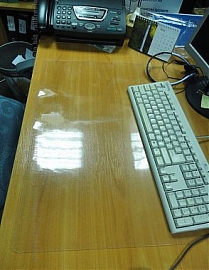 Коврик прозрачный защитный на стол (600x400)